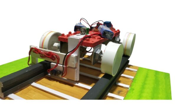 Railway Track Crack Detecting Robot working model